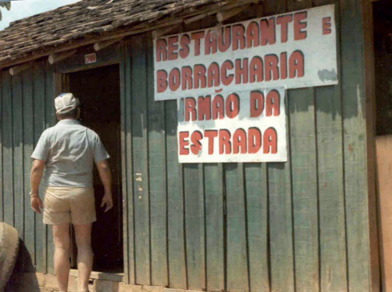 On the road from Porto Velho to Guajará-Mirim. 1981