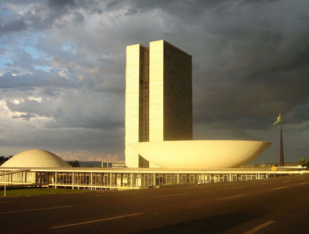 Brasília at sunset. - Mario Roberto Durán Ortiz 