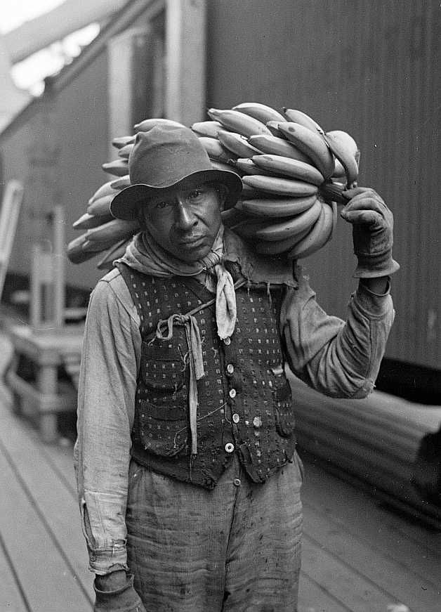  Unloading bananas on the dock, Mobile, Alabama Photo: Arthur Rothstein